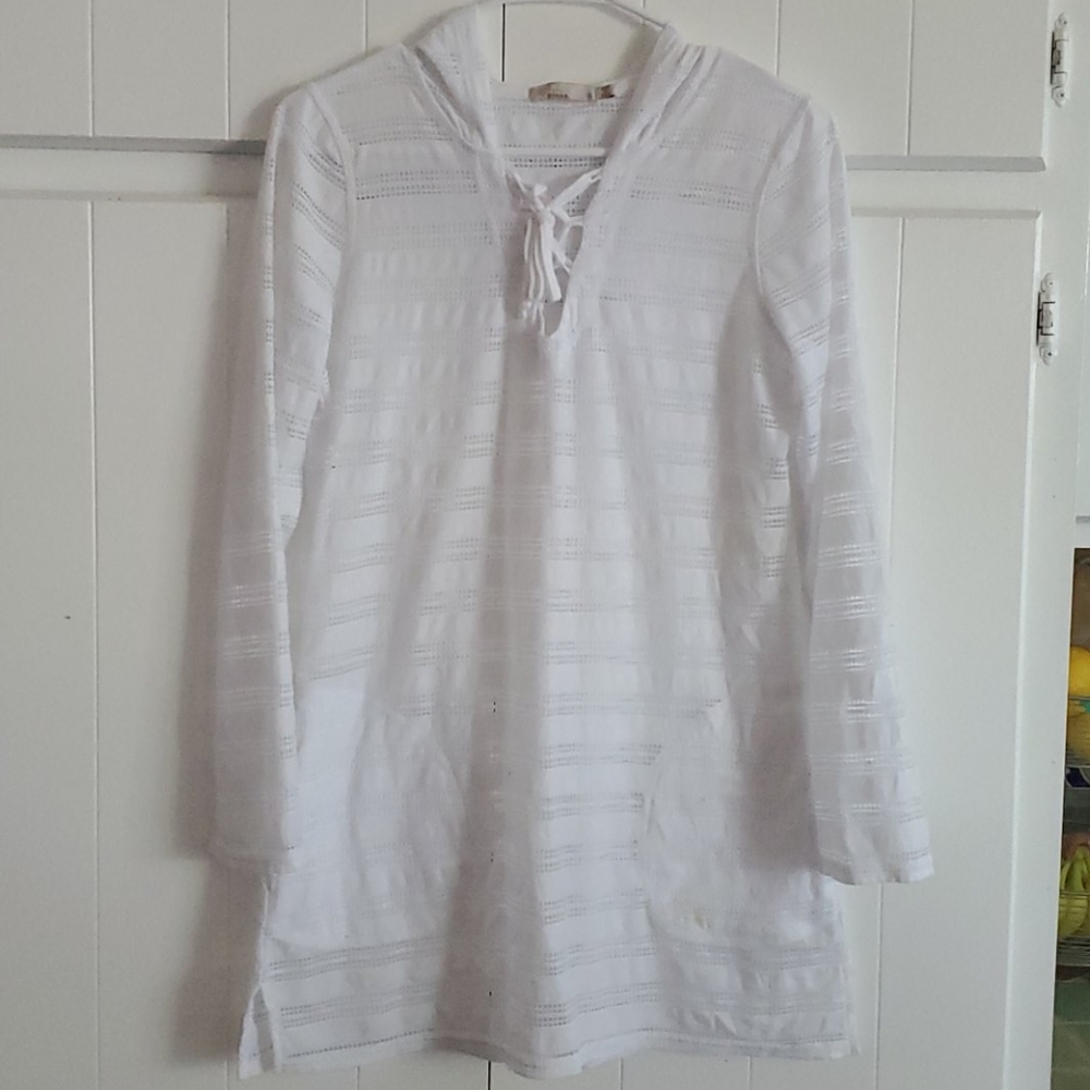 Prana Beach cover up with hood and pockets